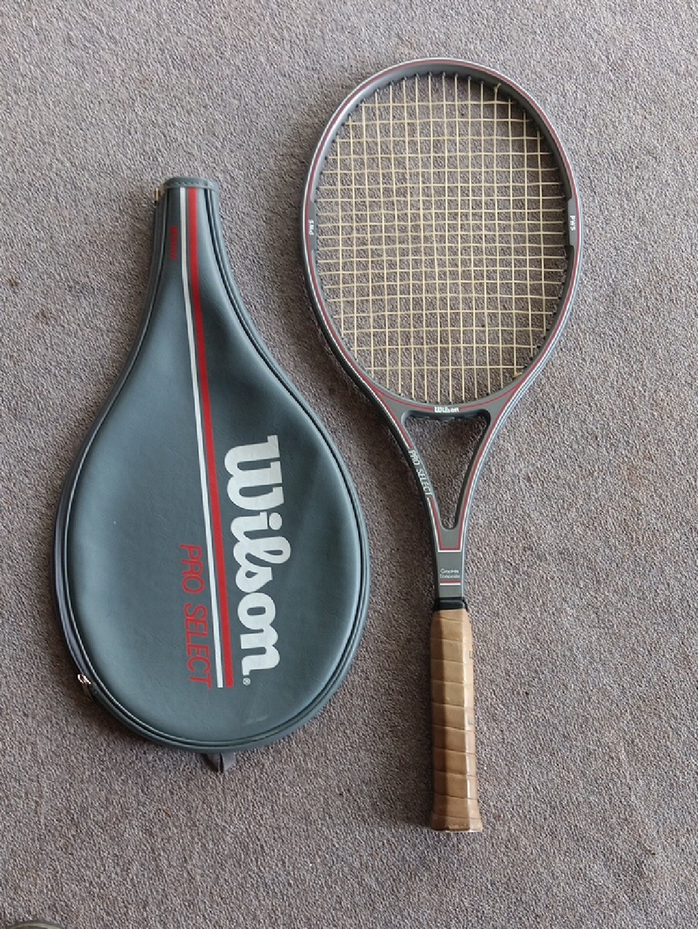 Vintage Wilson Pro Select Tennis Racket & Cover ~ 4 1/2 grip (original leather)